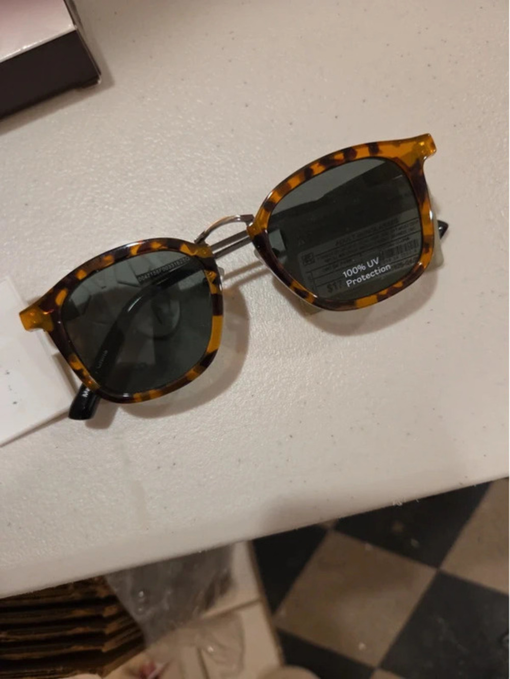 Adults sun glasses